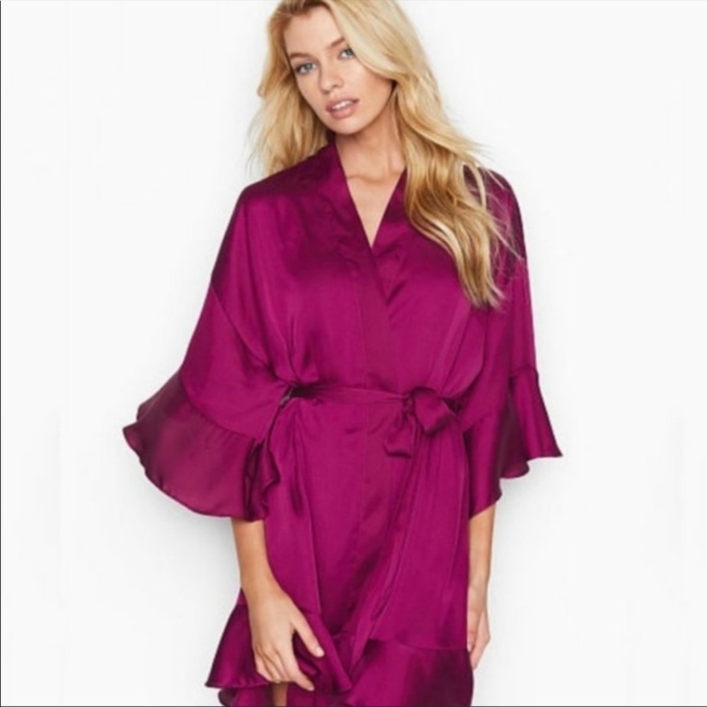 Victoria’s Secret flounce robe